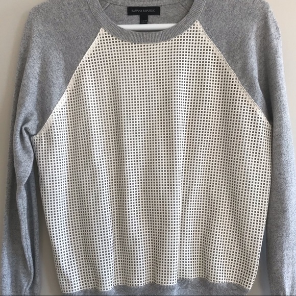 Banana republic sweater - Picture 2 of 2